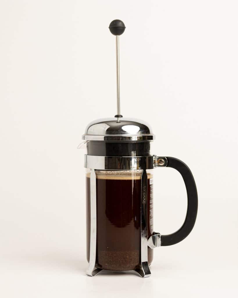 Brew Delicious Coffee with a Plunger (French Press) - Step by Step Tut -  Grounded Drops